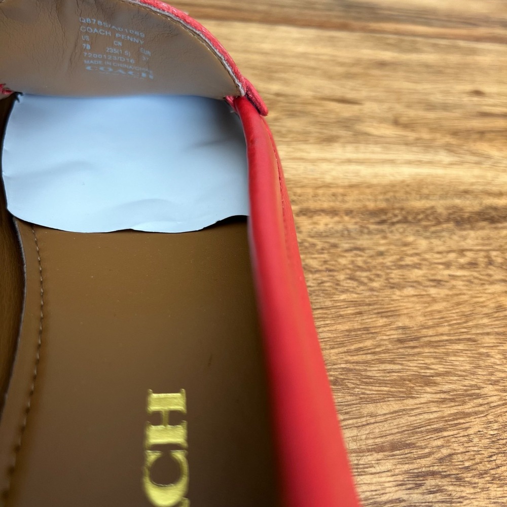 Coach Penny Loafers Watermelon Pebbled Leather Classic Shoe Flats - 7B - Picture 11 of 11